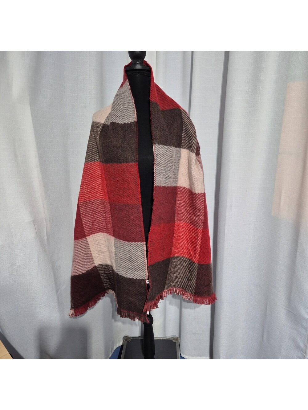 NWT Sonoma Goods For Life Scarf Red/Earth Tones Multi Winter Warm Soft